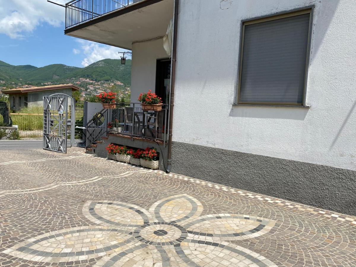 Casa Della Regina Apartment Agerola Luaran gambar