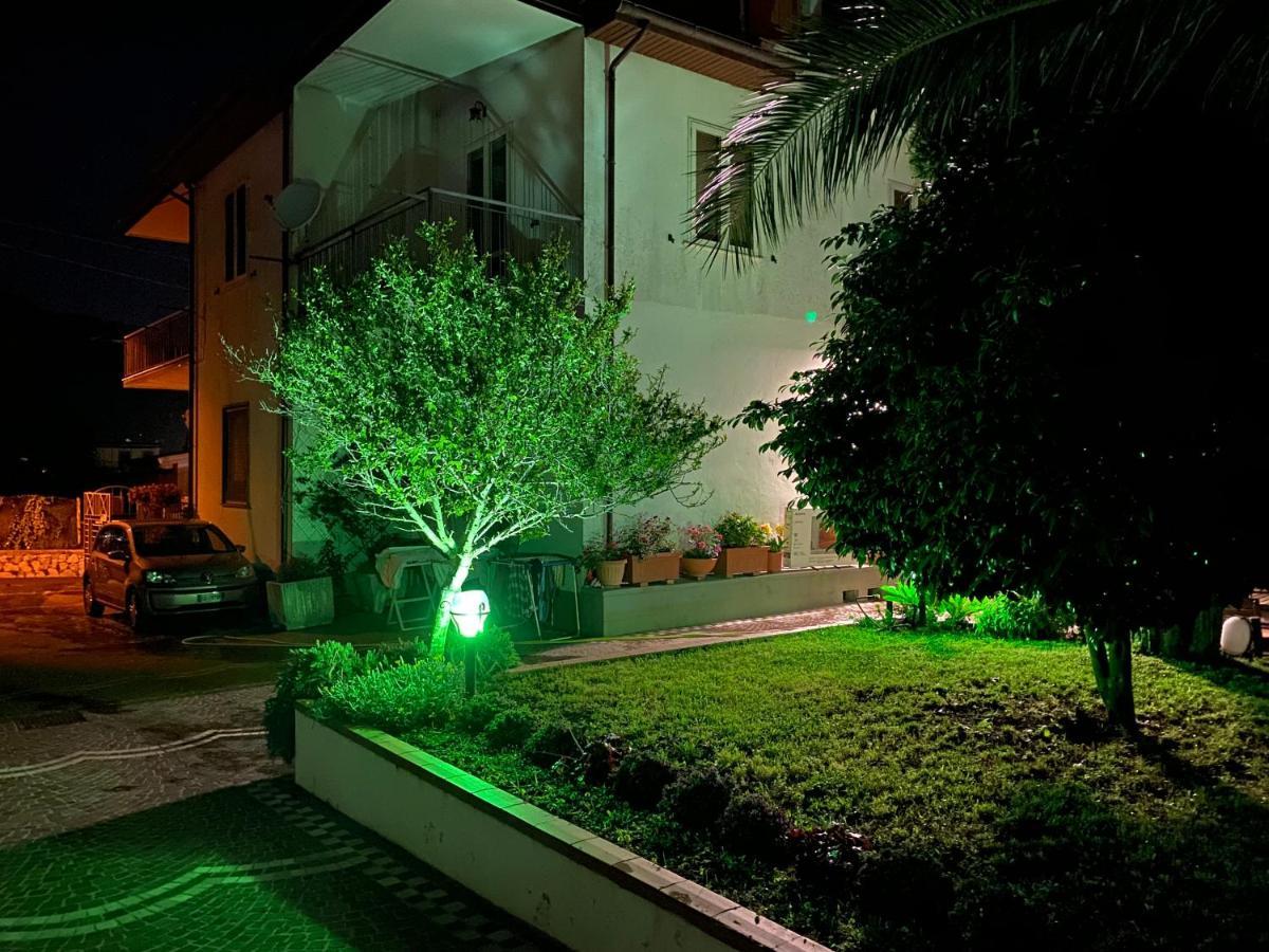 Casa Della Regina Apartment Agerola Luaran gambar